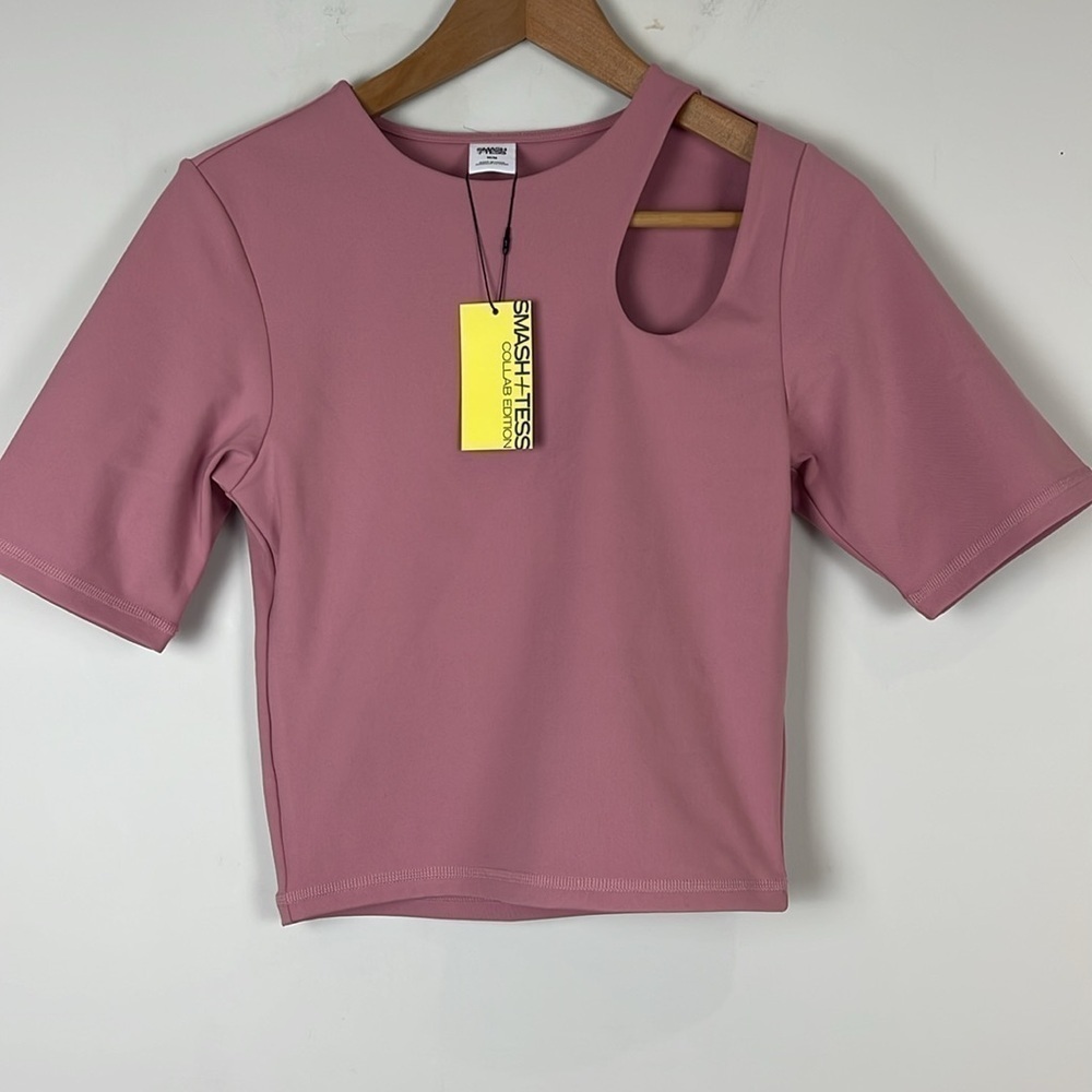 Smash + Tess Warm Hearted Crop Top in Dreamy Pink New Size Medium - Picture 2 of 9